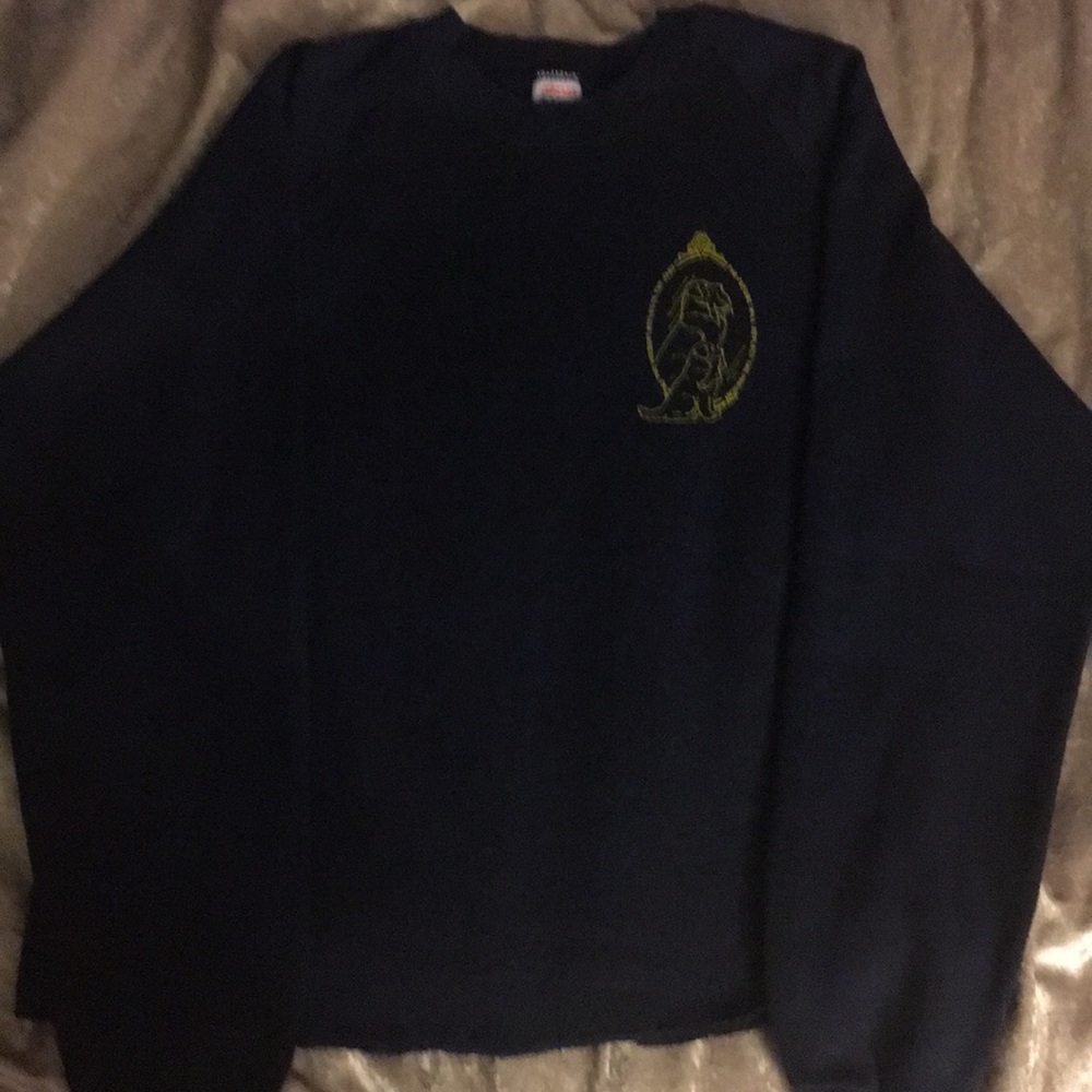 Raw cut time lapse puppy crew neck